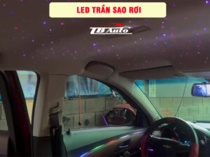 Các loại phụ kiện đồ chơi cho xe mazda 2 9 led tran sao roi tbauto