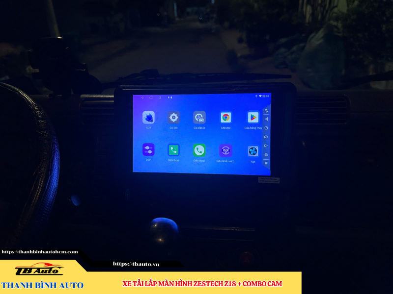 Xe tải gắn màn hình Zestech Z18 + Combo Cam Thanh Bình Auto
