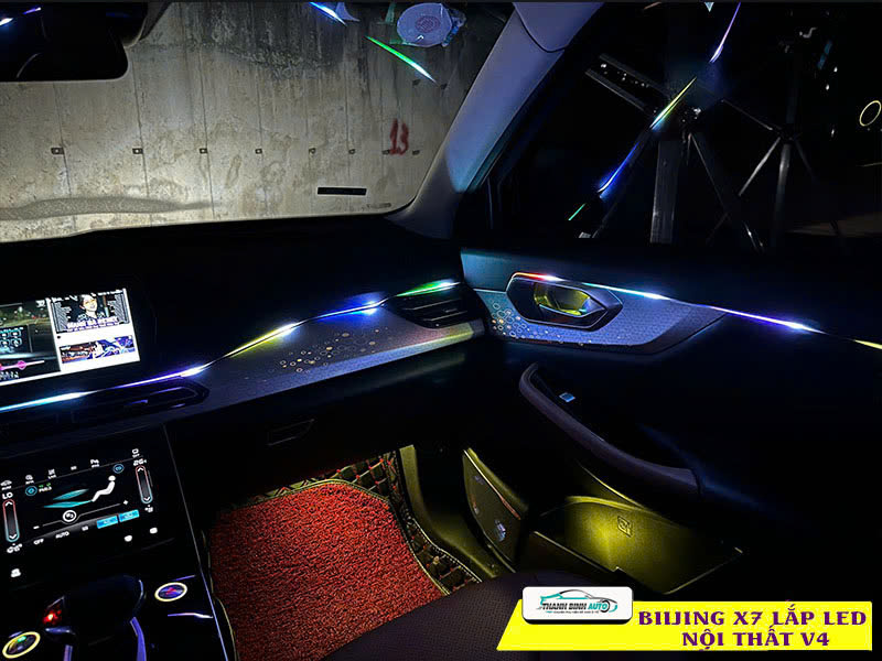 Beijing X7 lắp led nội thất V4 Thanh Bình Auto
