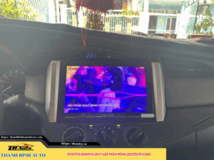 Toyota Innova 2017 gắn màn hình Zestech E360 Thanh Bình Auto