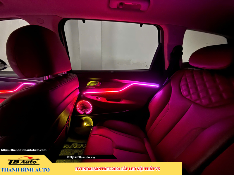 Hyundai Santafe 2021 lắp Led nội thất V5 9 Hyundai Santafe 2021 lắp Led nội thất V5 Thanh Bình Auto