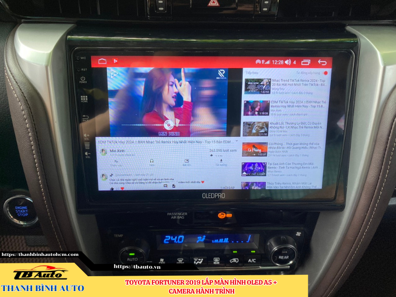 Toyota Fortuner 2019 gắn màn hình Oled A5 + Camera hành trình 11 Toyota Fortuner 2019 gắn màn hình Oled A5 + Camera hành trình Thanh Bình Auto