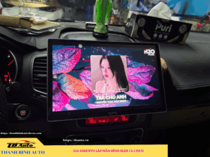 Kia Sorento gắn màn hình Oled 13.1 inch 2 Bich 800 X 600 2 28