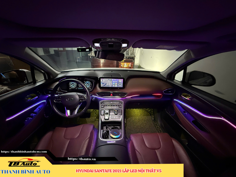 Hyundai Santafe 2021 lắp Led nội thất V5 10 Hyundai Santafe 2021 lắp Led nội thất V5 Thanh Bình Auto